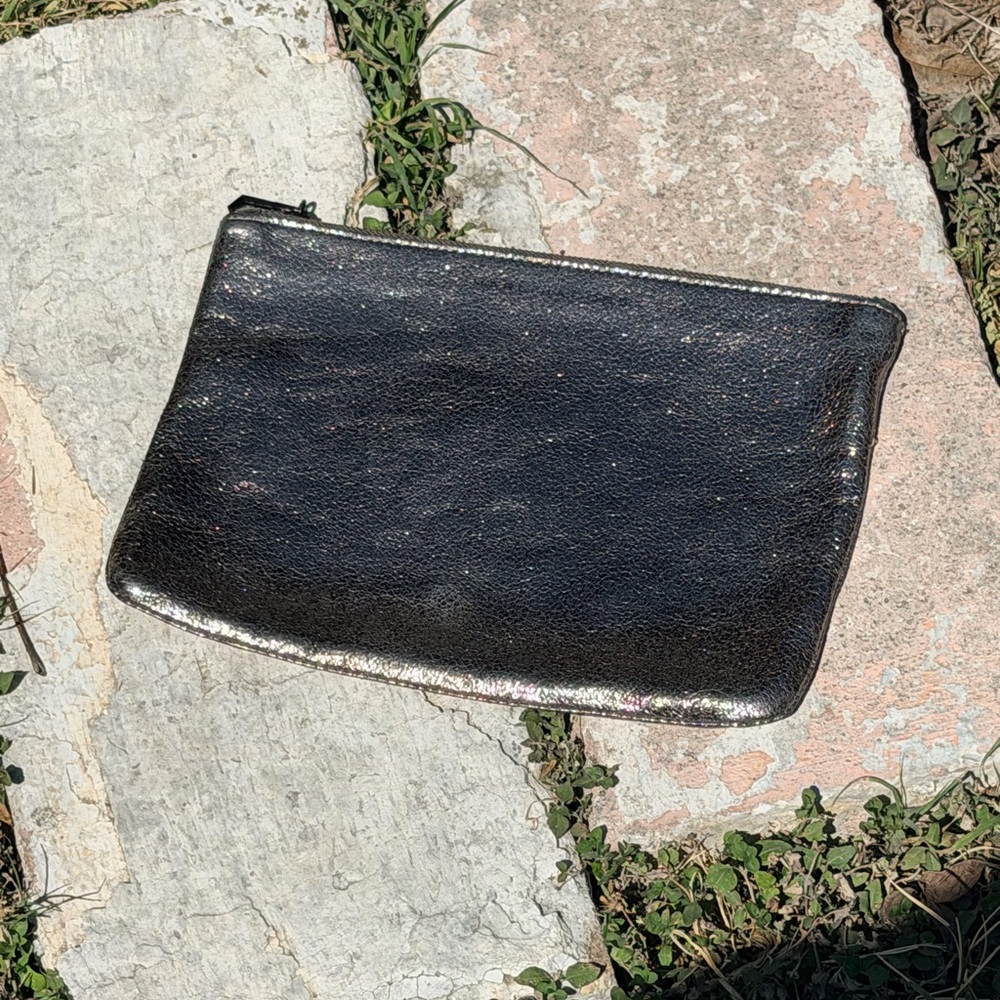 Marc Jacobsā Shimmering Leather Black Pouch